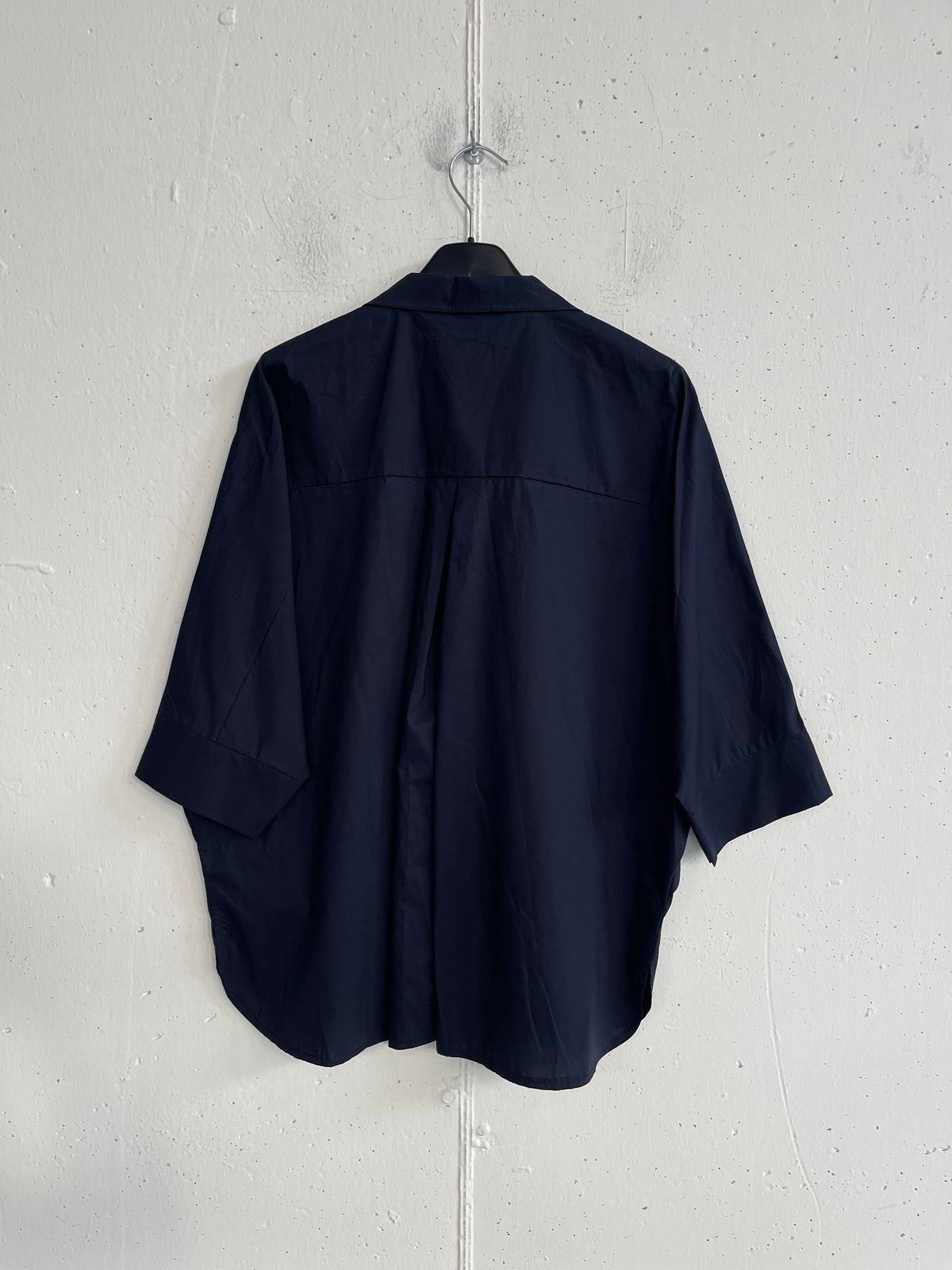 Camicia over con bottone